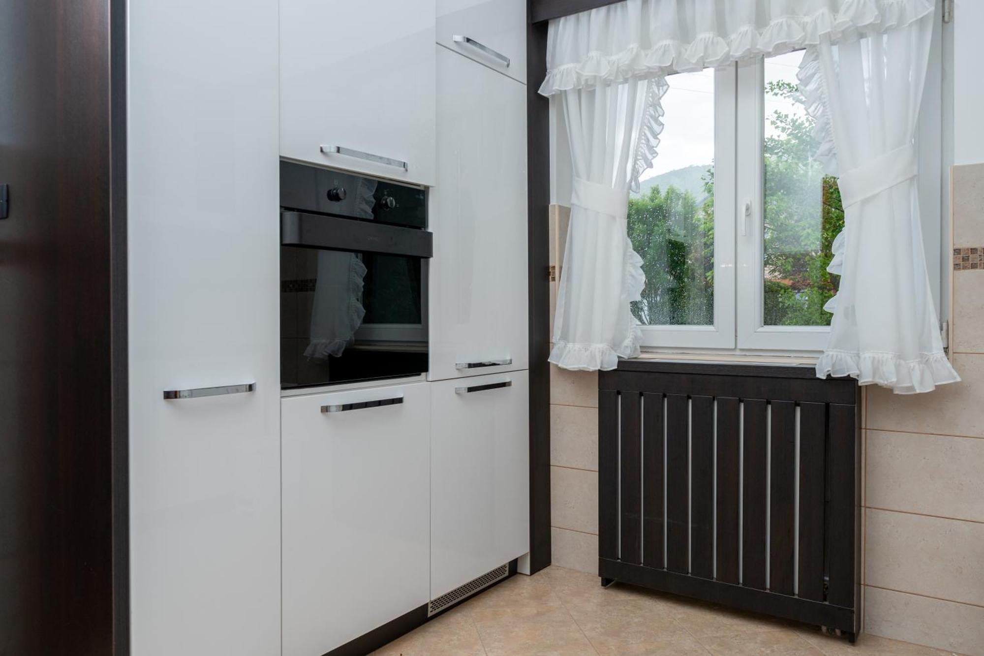Hotel Royal Garden Nikšić Ruang foto