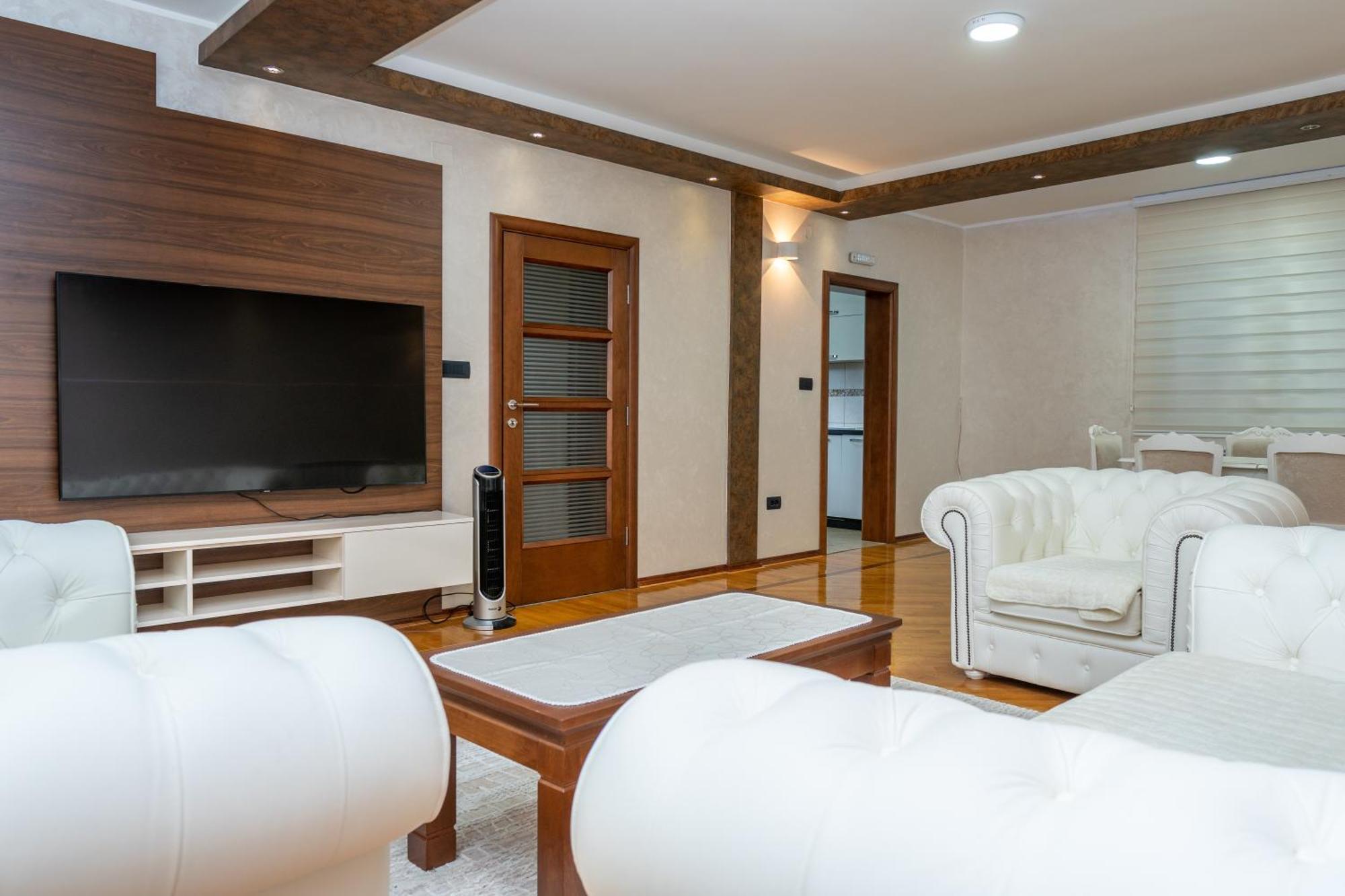 Hotel Royal Garden Nikšić Ruang foto