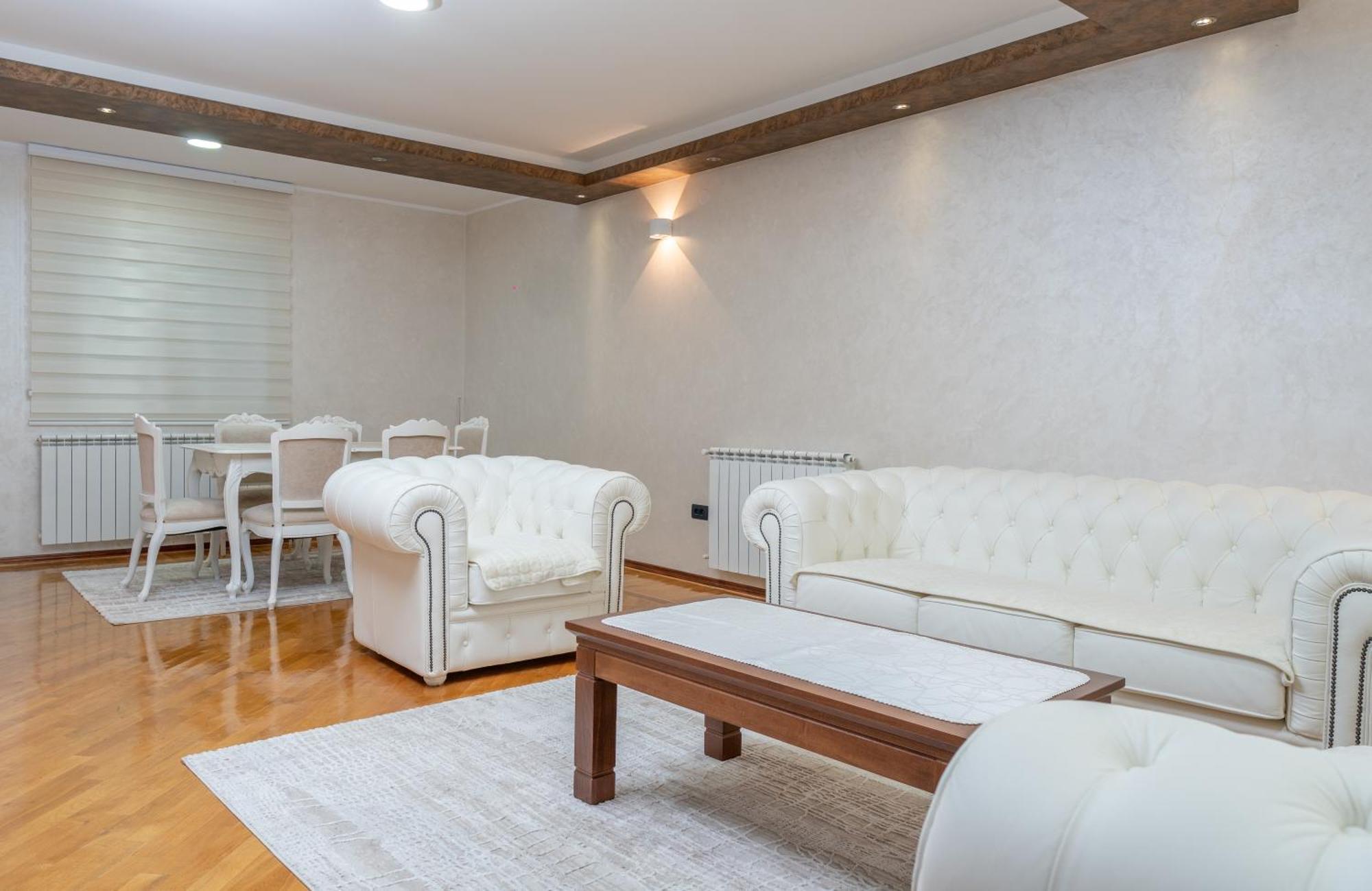 Hotel Royal Garden Nikšić Ruang foto