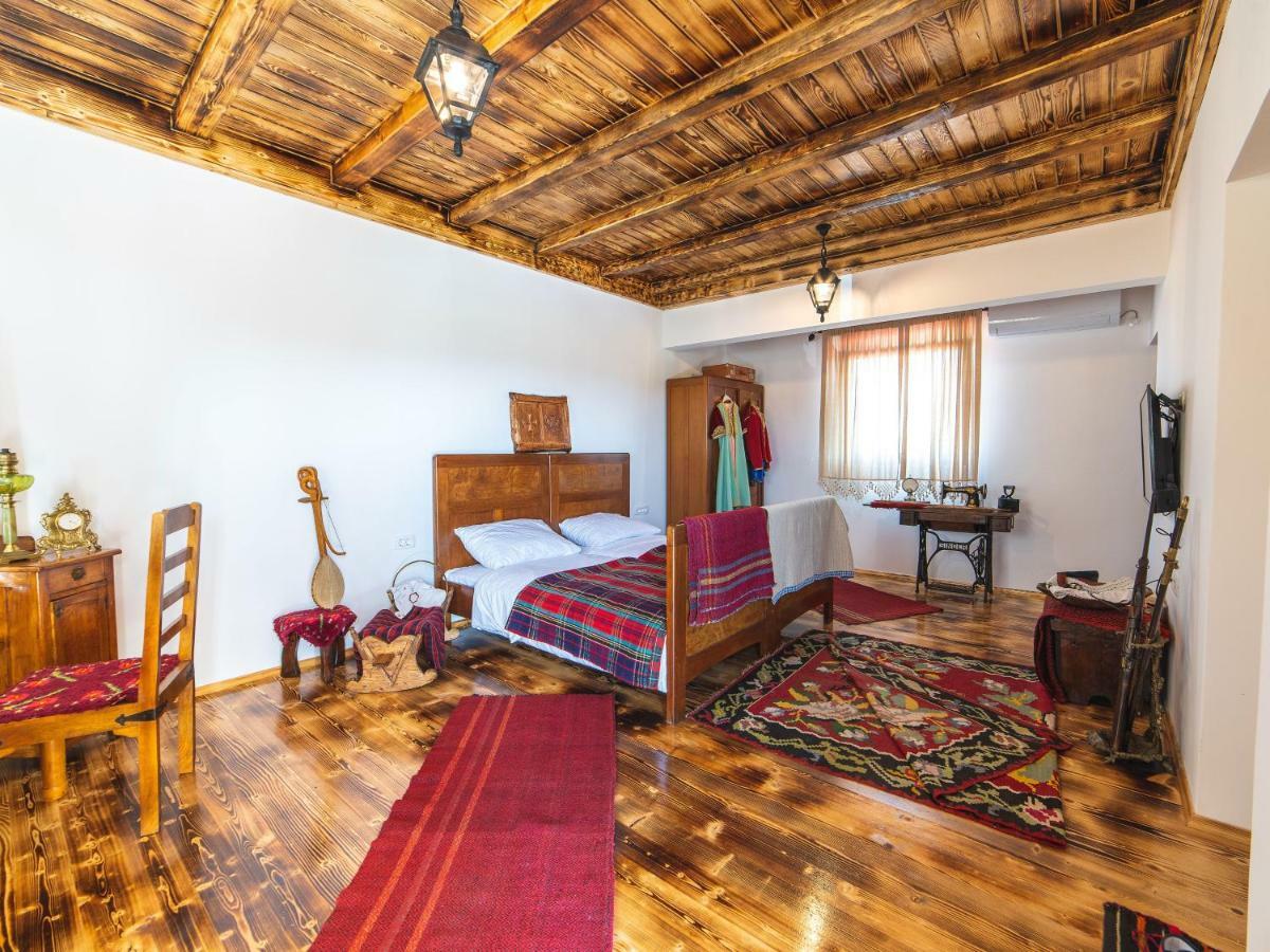 Hotel Royal Garden Nikšić Bagian luar foto