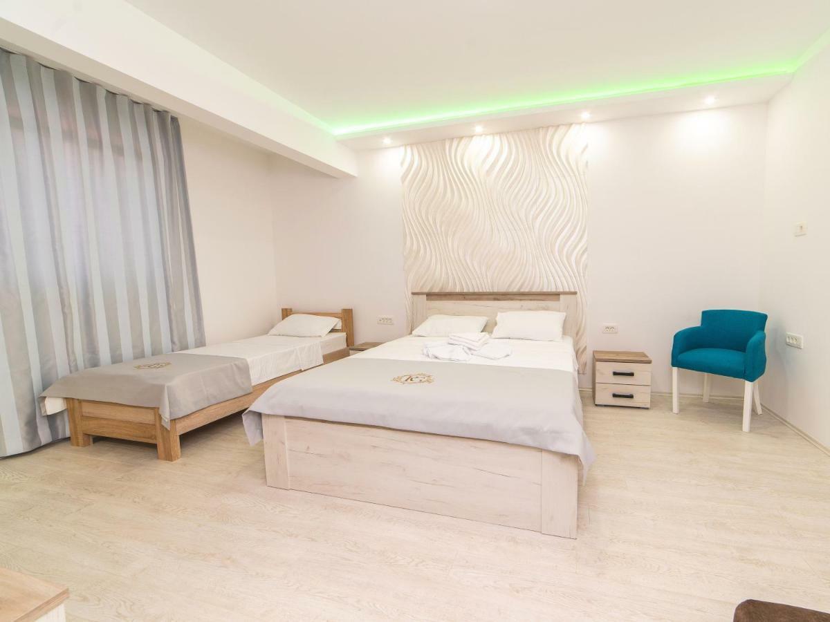 Hotel Royal Garden Nikšić Bagian luar foto