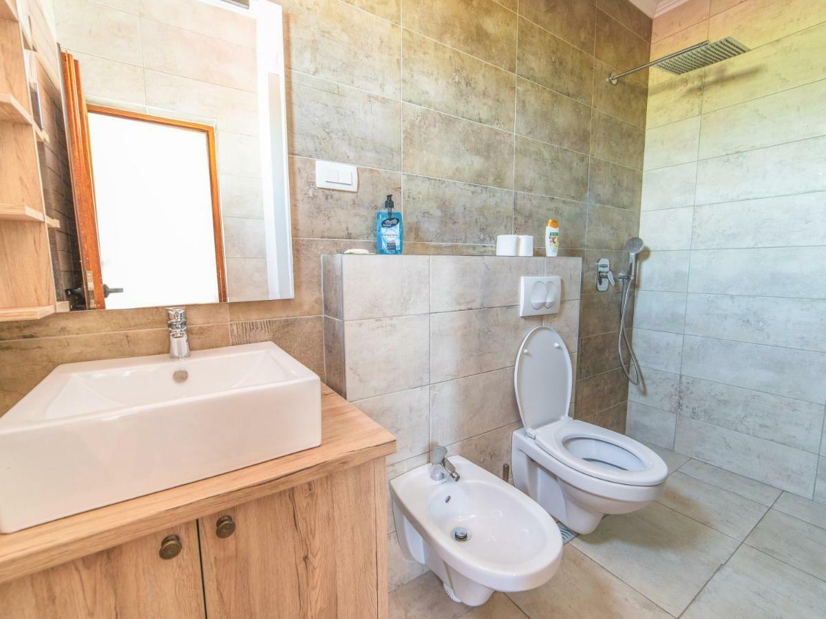 Hotel Royal Garden Nikšić Bagian luar foto
